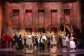 Geçmiş zaman olur ki: Ekim