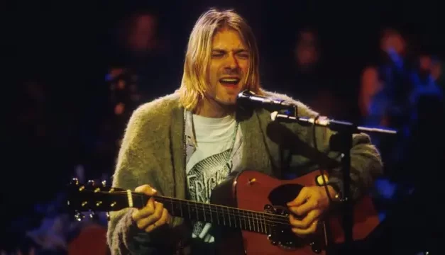 Kurt Cobain öldü, ortaklık bitmedi