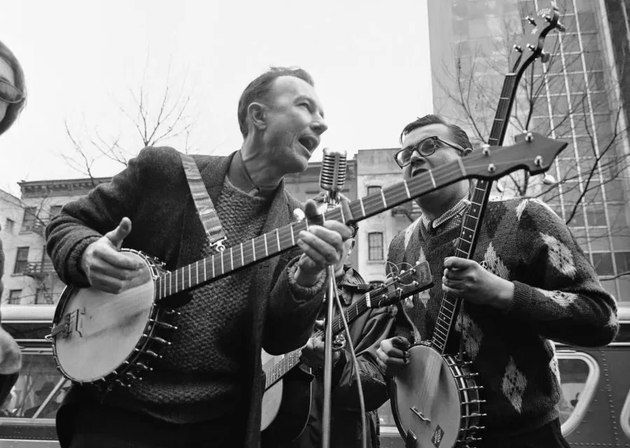 Amerika’nın en eski sol sesi artık yok